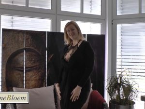 MarleneBloem Porno Video: Hast Du Lust eine reife MILF zu fi**en?